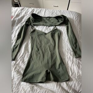 Excellent condition one piece and dancer sleeve from we wore what